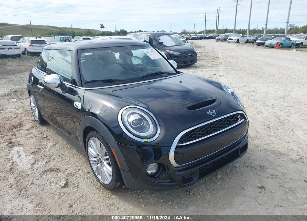 2019 MINI HARDTOP COOPER S VIN: WMWXP7C57K2A52968