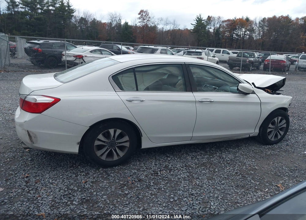 2013 HONDA ACCORD LX VIN: 1HGCR2F33DA279896