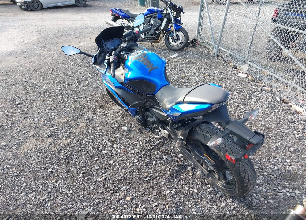 2018 KAWASAKI EX650 J VIN: JKAEXEJ12JDA02359