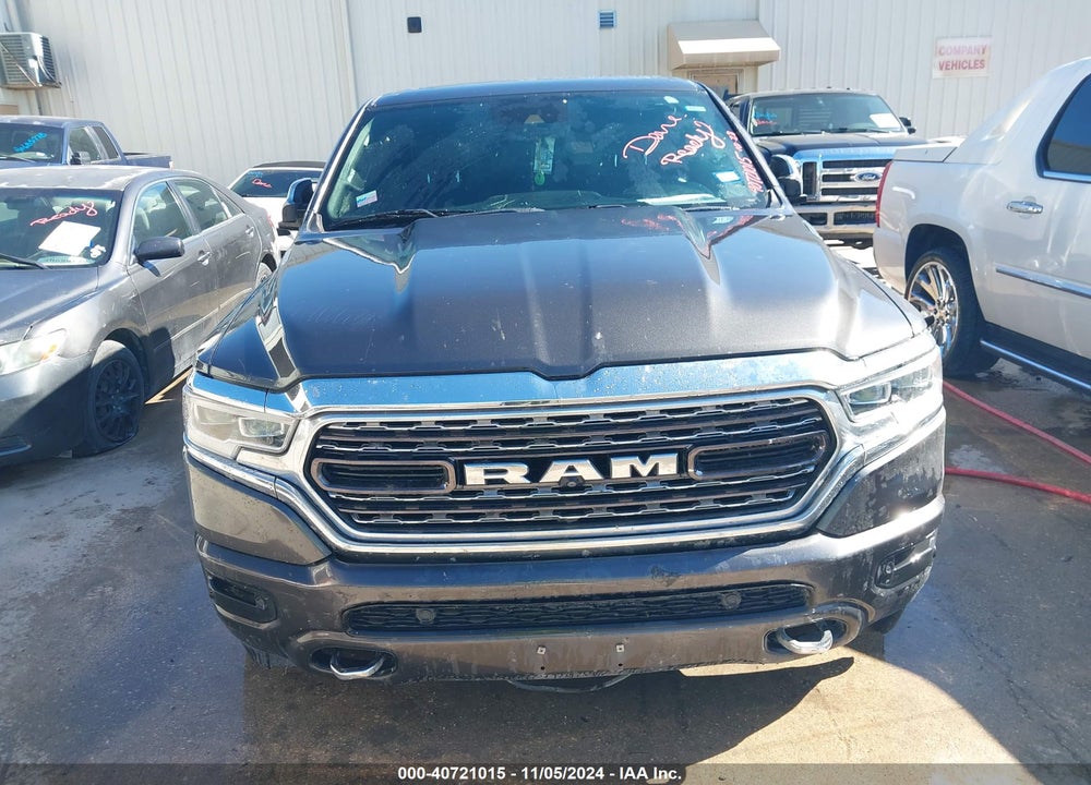 2020 RAM 1500 LIMITED 4X4 5'7 BOX VIN: 1C6SRFHTXLN142399