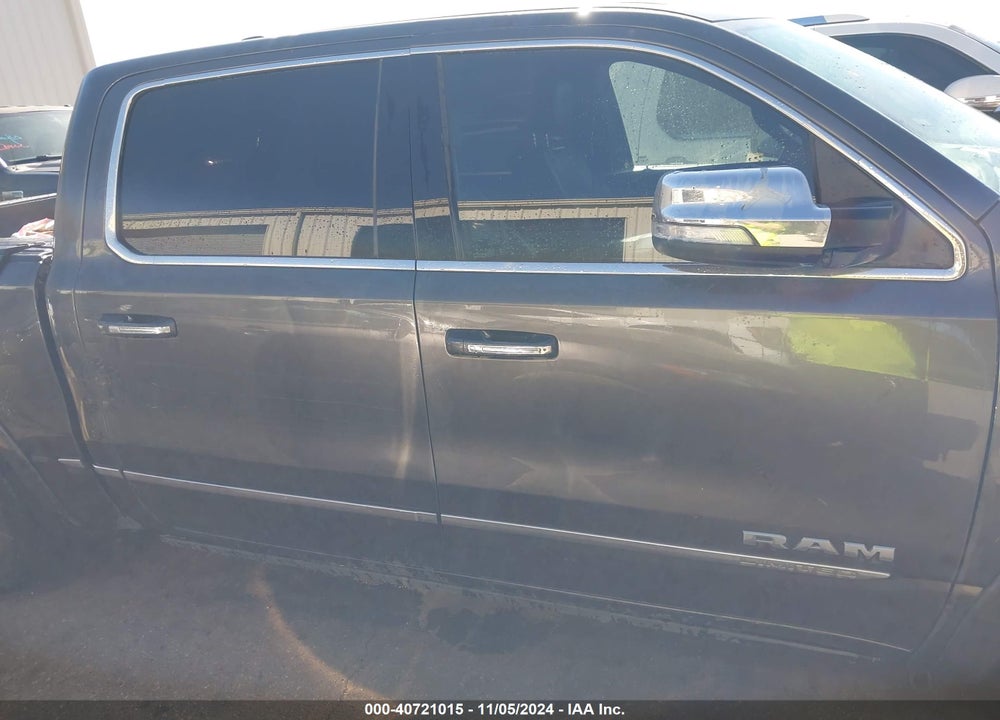 2020 RAM 1500 LIMITED 4X4 5'7 BOX VIN: 1C6SRFHTXLN142399