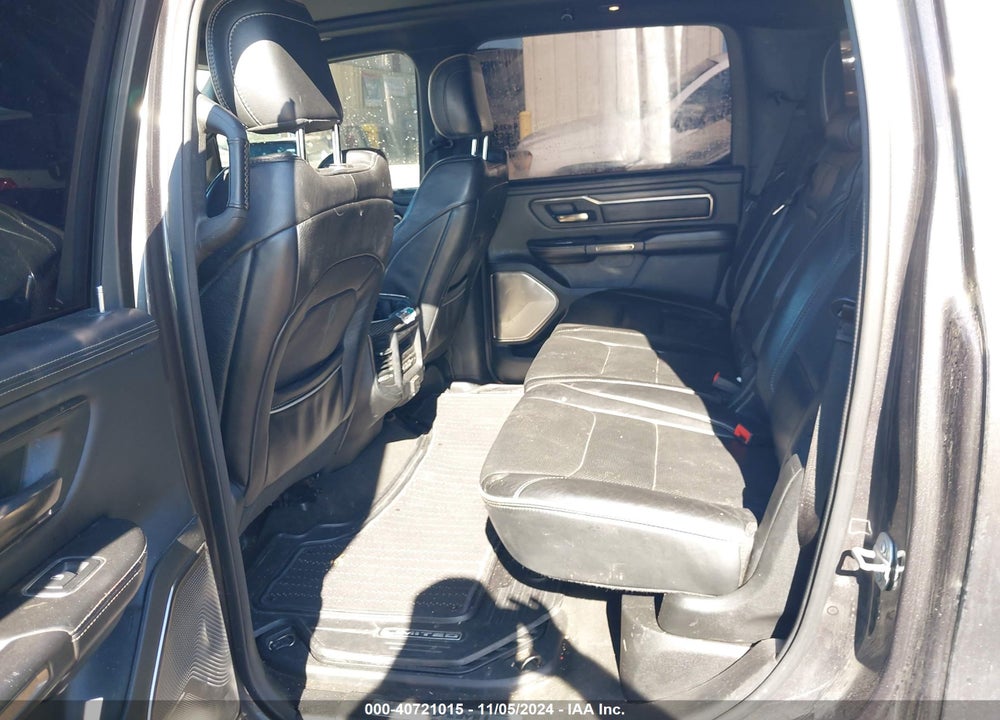 2020 RAM 1500 LIMITED 4X4 5'7 BOX VIN: 1C6SRFHTXLN142399