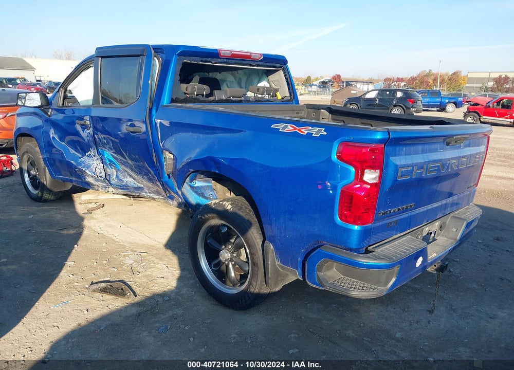 2022 CHEVROLET SILVERADO 1500 4WD SHORT BED CUSTOM VIN: 3GCPDBEK9NG535968