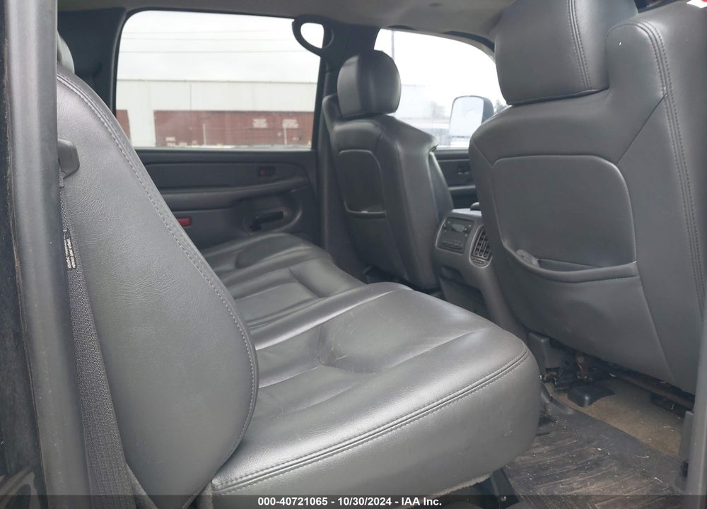 2006 CHEVROLET SILVERADO 2500HD LT3 VIN: 1GCHK23D66F185104