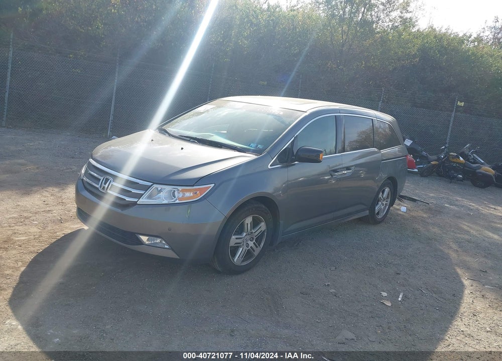 2011 HONDA ODYSSEY VIN: 5FNRL5H91BB002956
