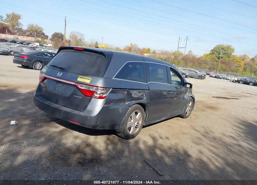 2011 HONDA ODYSSEY VIN: 5FNRL5H91BB002956