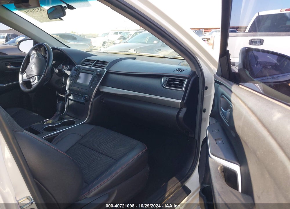 2015 TOYOTA CAMRY SE VIN: 4T1BF1FK9FU028950