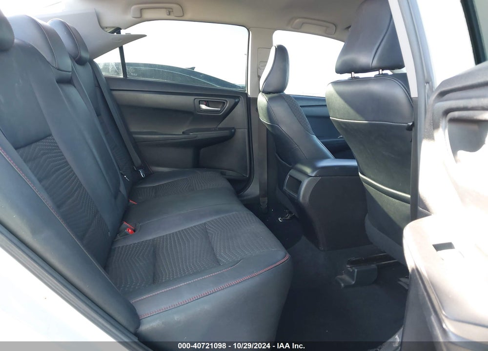 2015 TOYOTA CAMRY SE VIN: 4T1BF1FK9FU028950