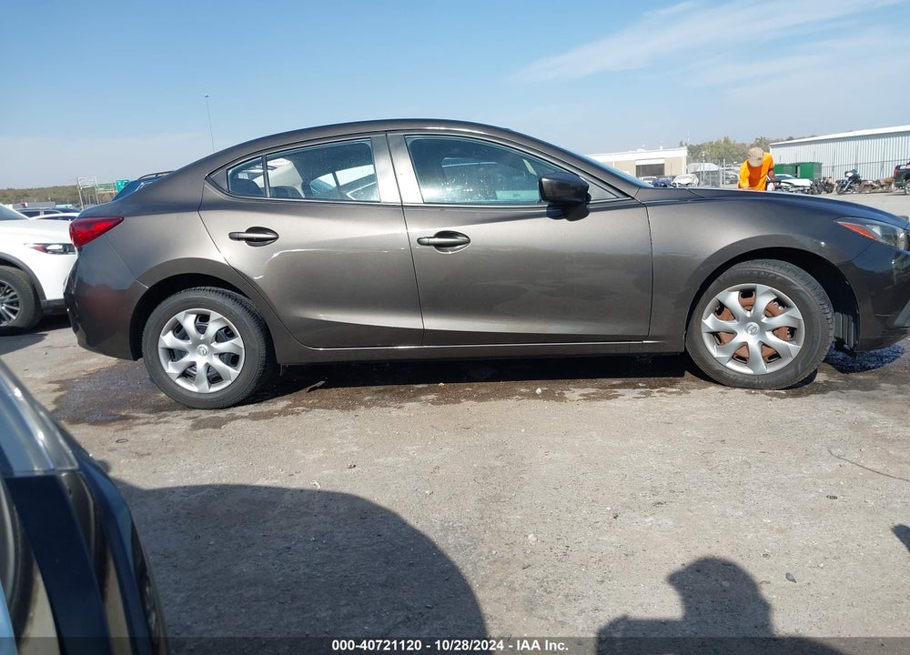 2014 MAZDA 3 I SPORT VIN: JM1BM1U70E1125933