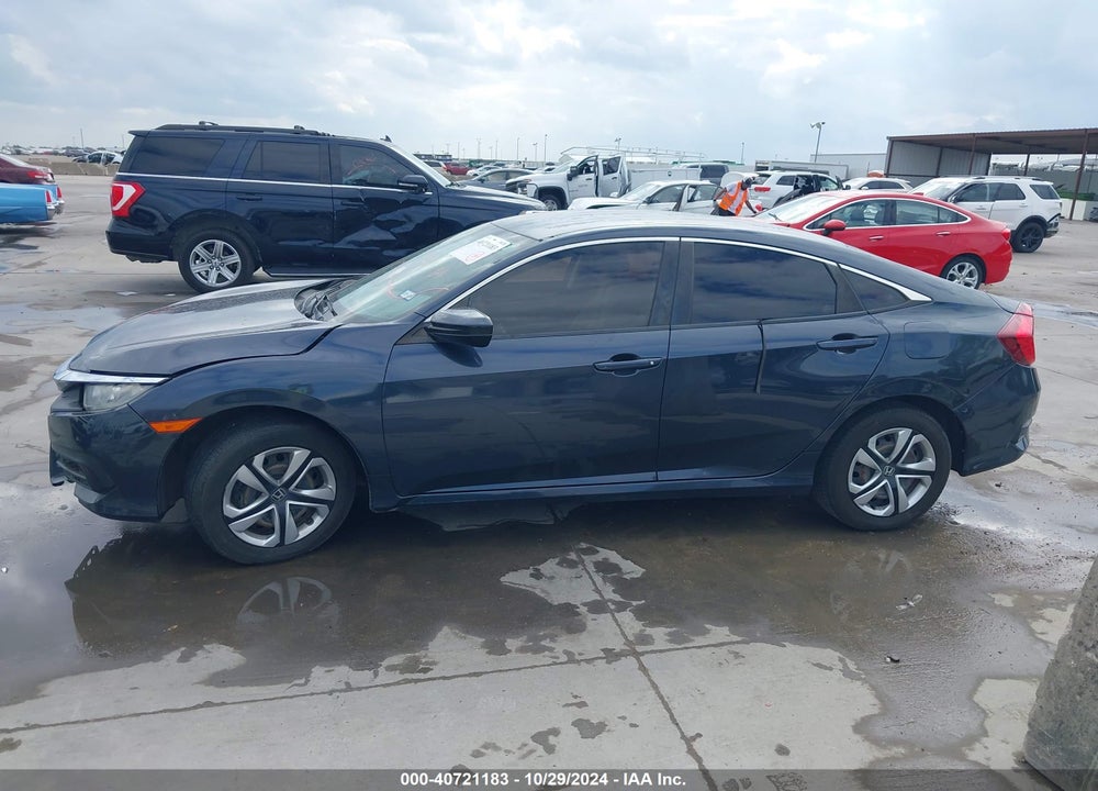 2017 HONDA CIVIC LX VIN: 2HGFC2F50HH556818