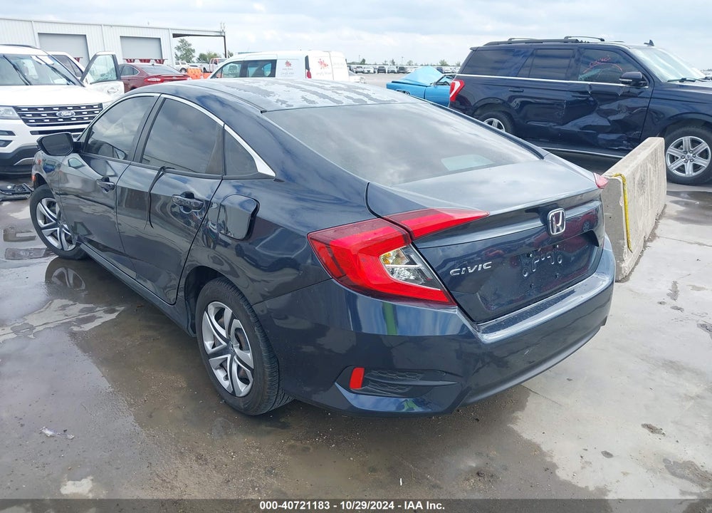 2017 HONDA CIVIC LX VIN: 2HGFC2F50HH556818