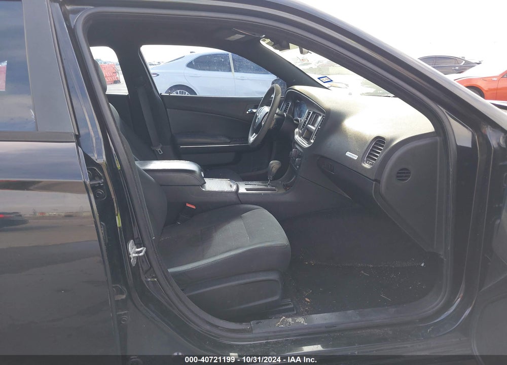 2011 DODGE CHARGER VIN: 2B3CL3CG8BH511549