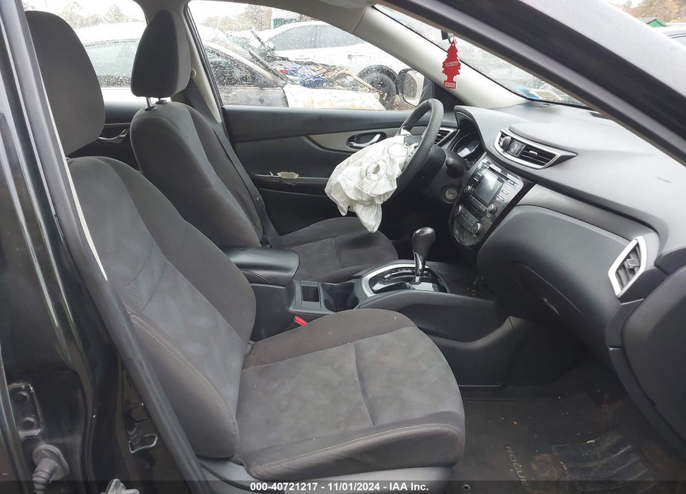2016 NISSAN ROGUE S VIN: KNMAT2MV1GP610844