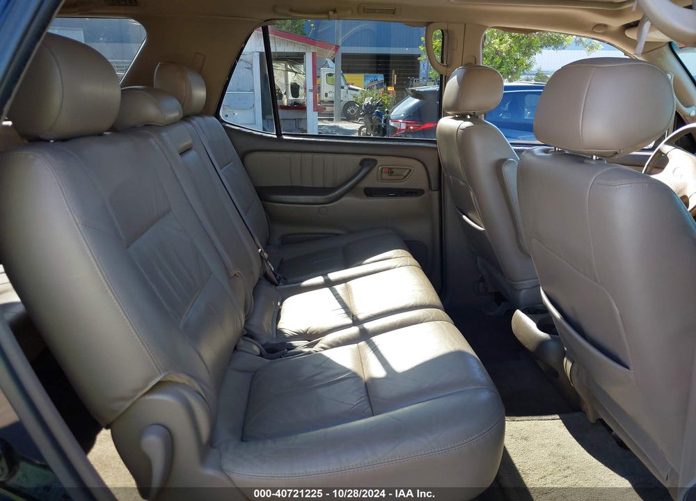 2002 TOYOTA SEQUOIA LIMITED V8 VIN: 5TDBT48A62S069442