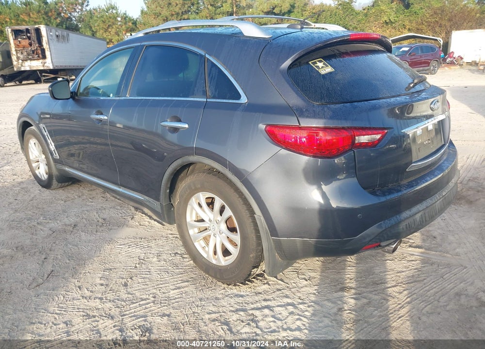 2011 INFINITI FX35 VIN: JN8AS1MU0BM711781