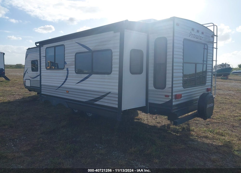 2016 HEARTLAND PROWLER VIN: 5SFPB3327GE303942