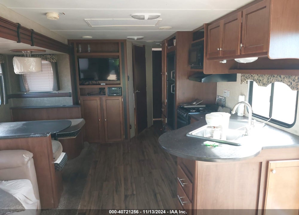 2016 HEARTLAND PROWLER VIN: 5SFPB3327GE303942