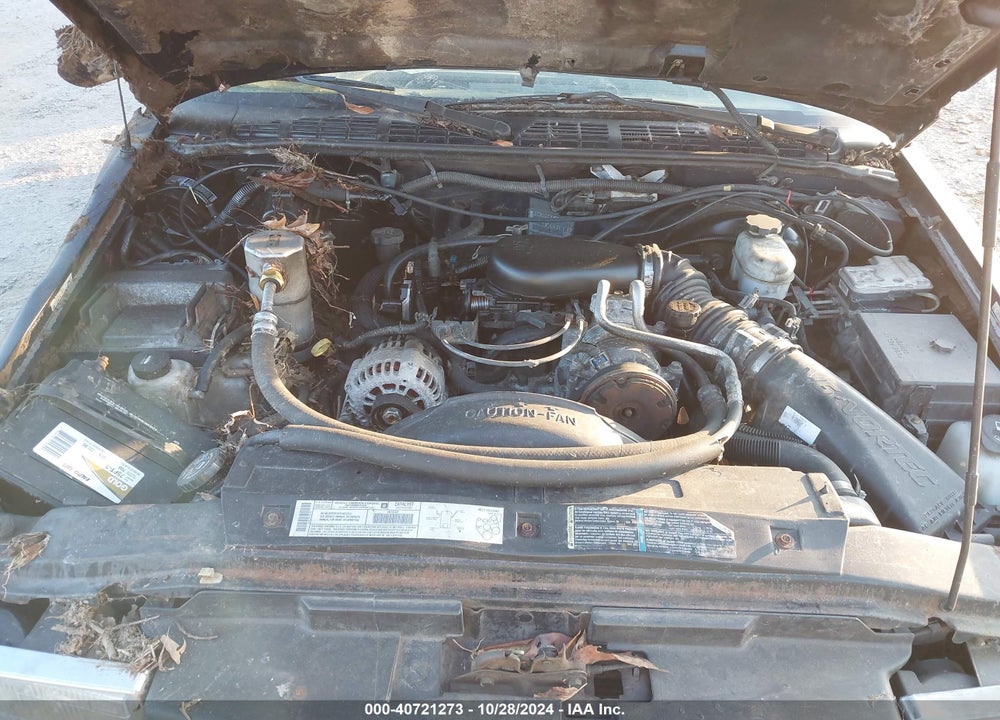 2003 CHEVROLET S-10 LS VIN: 1GCCT19X638157547
