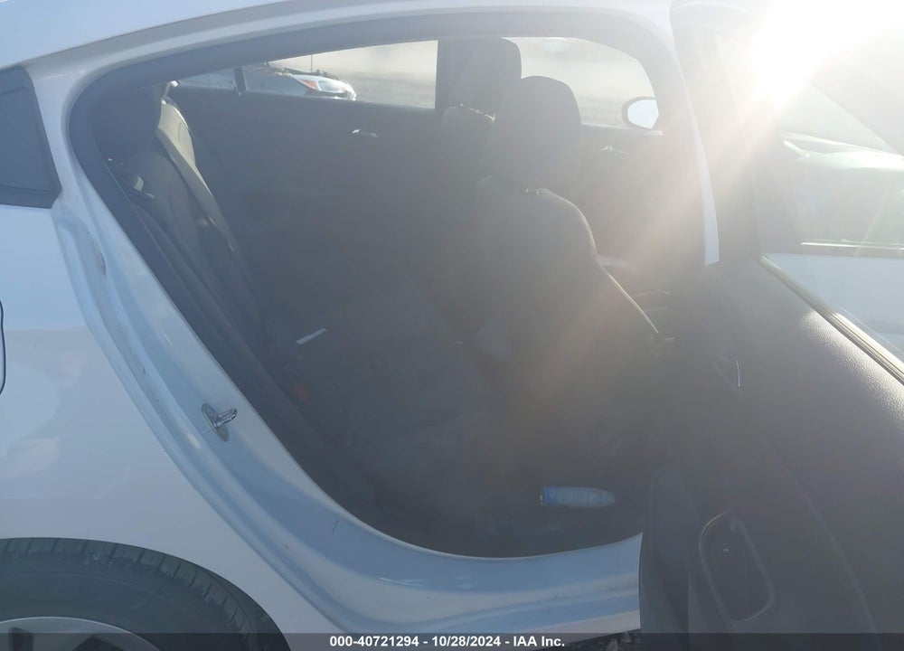 2019 CHEVROLET CRUZE LS VIN: 1G1BC5SM8K7150423
