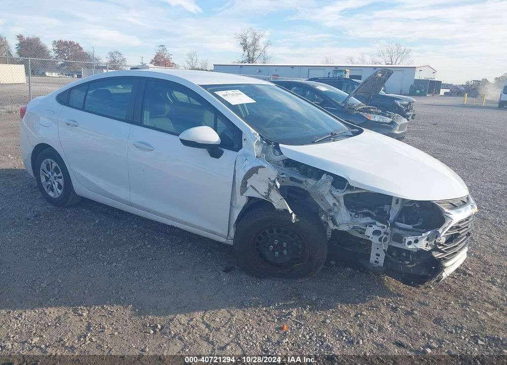 2019 CHEVROLET CRUZE LS VIN: 1G1BC5SM8K7150423