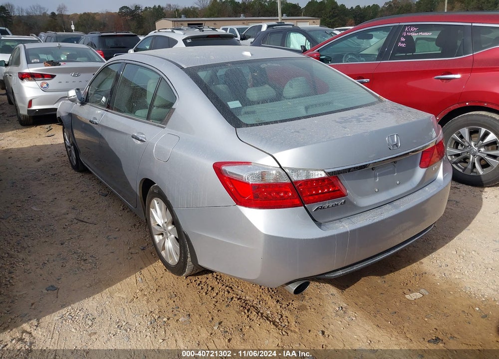 2013 HONDA ACCORD EX-L V-6 VIN: 1HGCR3F86DA032891