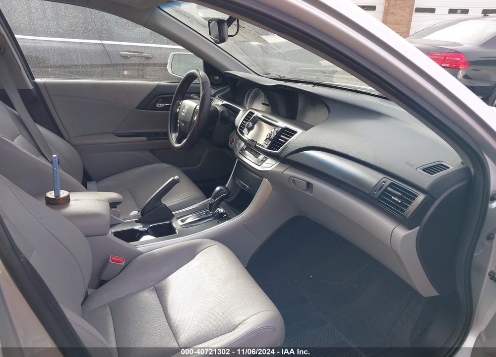 2013 HONDA ACCORD EX-L V-6 VIN: 1HGCR3F86DA032891