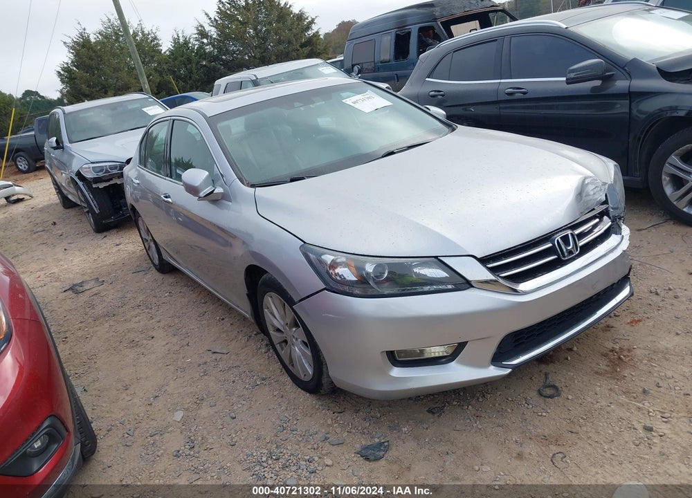 2013 HONDA ACCORD EX-L V-6 VIN: 1HGCR3F86DA032891