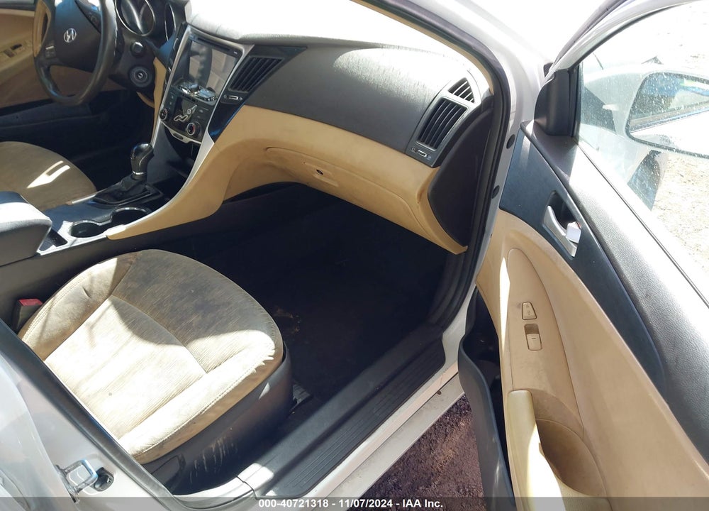 2013 HYUNDAI SONATA GLS VIN: 5NPEB4AC6DH609358