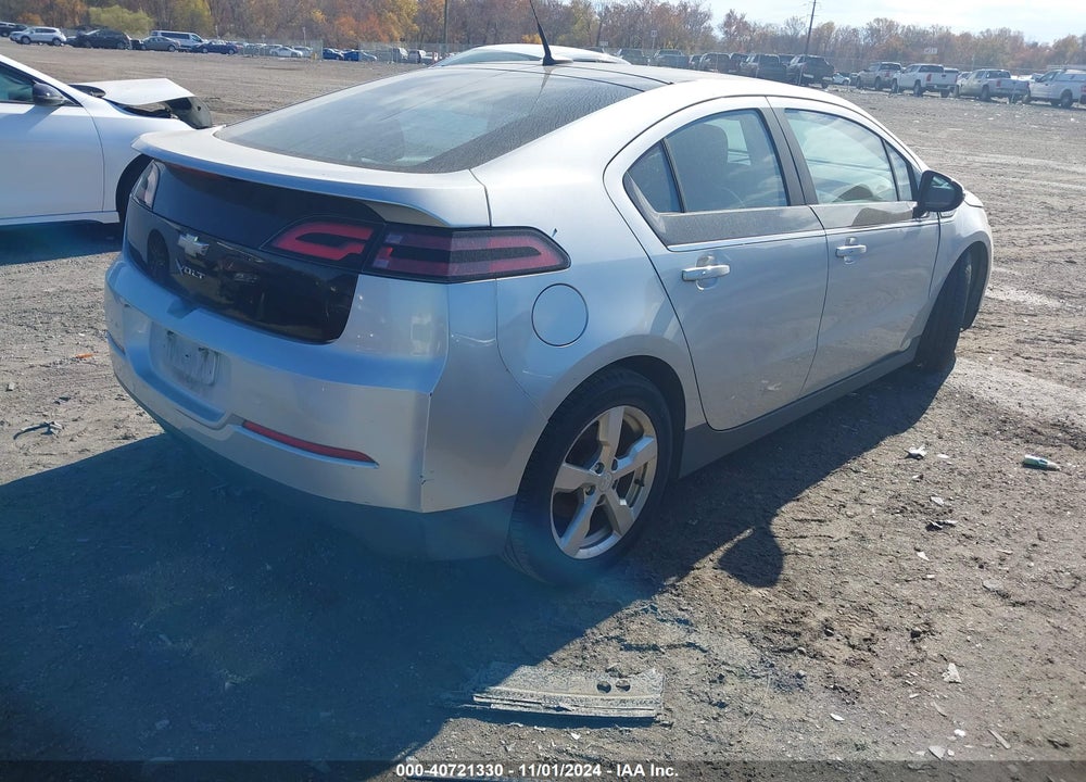 2012 CHEVROLET VOLT VIN: 1G1RB6E46CU104658
