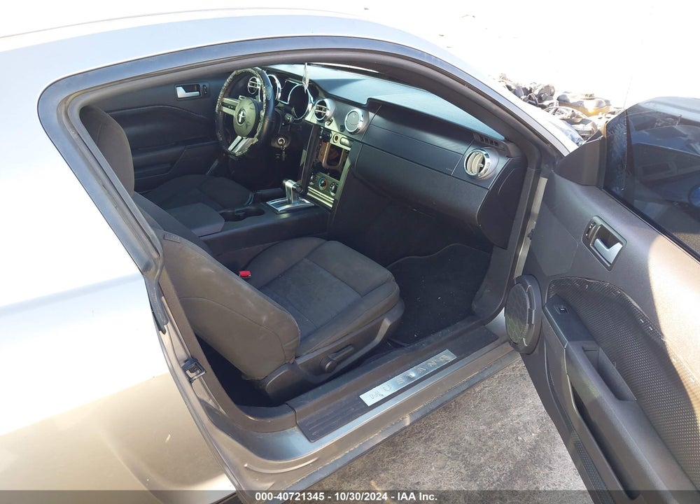 2008 FORD MUSTANG VIN: 1ZVHC80NX85125278