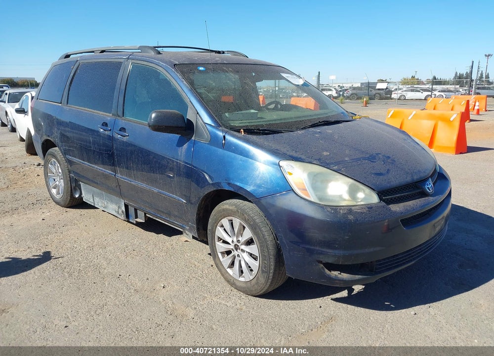 2004 TOYOTA SIENNA LE VIN: 5TDZA23C24S127728