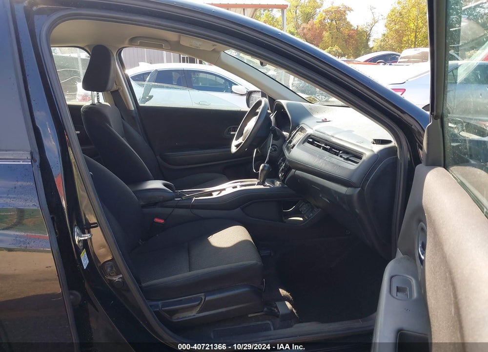 2016 HONDA HR-V LX VIN: 3CZRU6H33GM765587