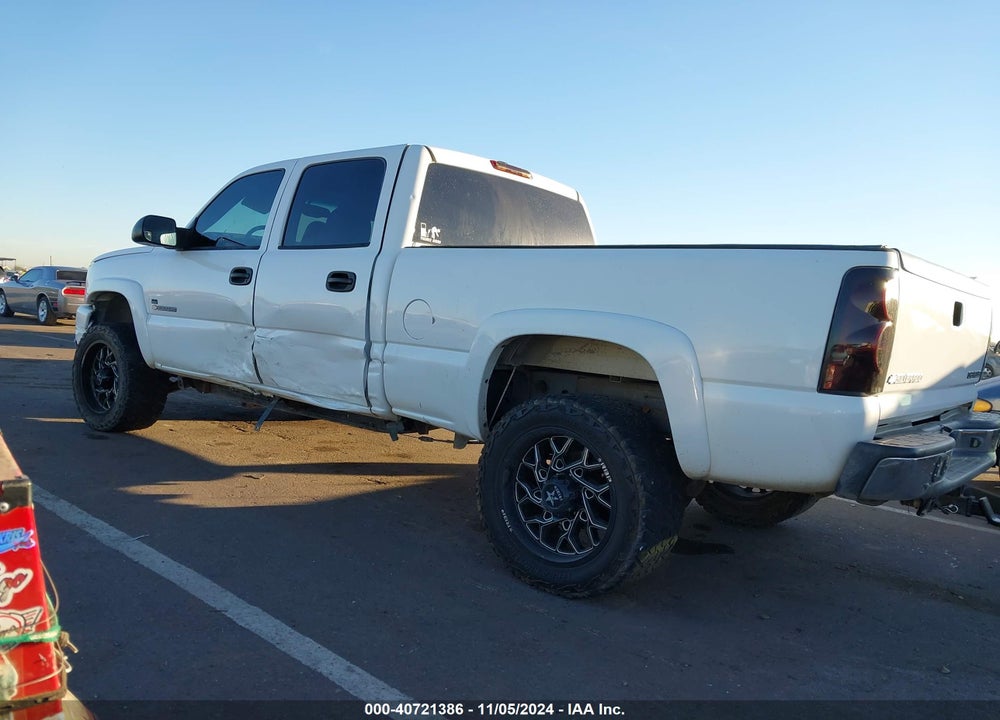 2004 CHEVROLET SILVERADO 2500HD LS VIN: 1GCHK23U24F105570