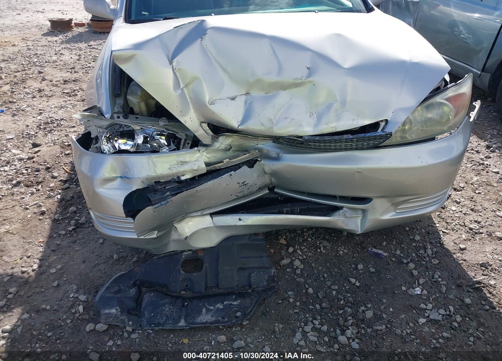 2004 TOYOTA CAMRY LE VIN: 4T1BE32K94U935098