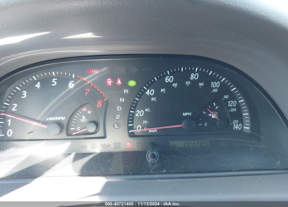 2004 TOYOTA CAMRY LE VIN: 4T1BE32K94U935098