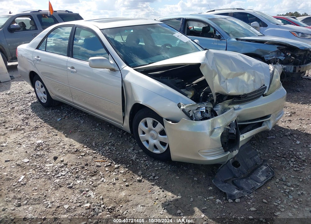 2004 TOYOTA CAMRY LE VIN: 4T1BE32K94U935098