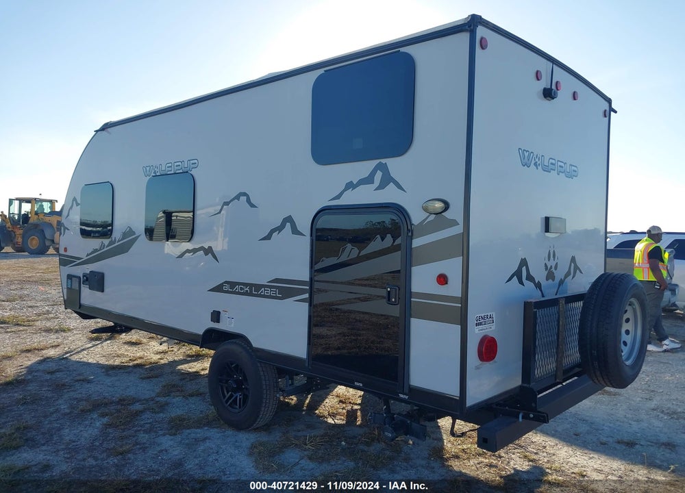 2022 FOREST RIVER CHEROKEE VIN: 5ZT2CKEC5NY025563