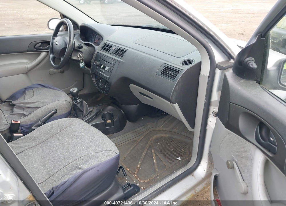 2006 FORD FOCUS ZX4 VIN: 1FAFP34N46W133417