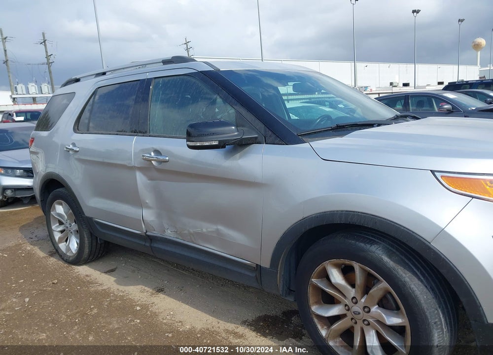 2015 FORD EXPLORER XLT VIN: 1FM5K8D83FGA84812