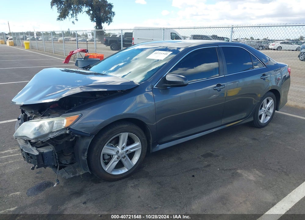 2014 TOYOTA CAMRY SE VIN: 4T1BF1FK7EU802515