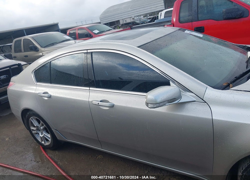 2010 ACURA TL 3.5 VIN: 19UUA8F50AA004420