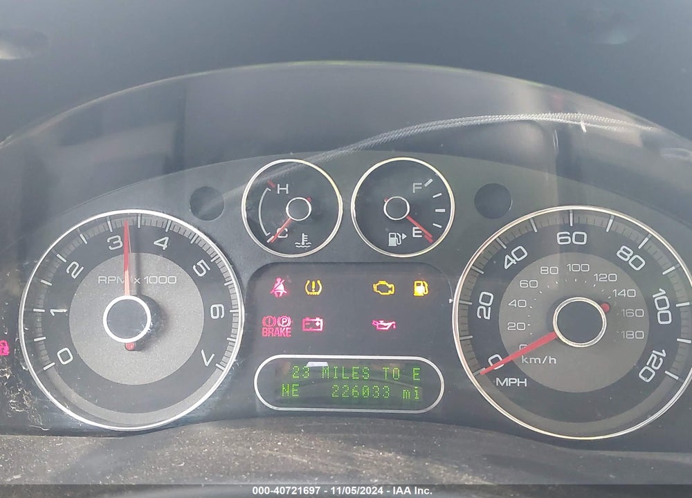 2008 FORD TAURUS X VIN: 1FMDK02W88GA18404