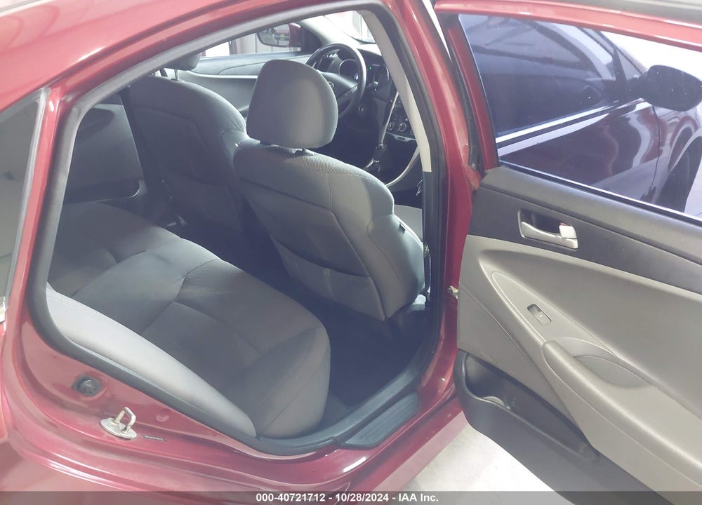 2014 HYUNDAI SONATA GLS VIN: 5NPEB4AC9EH863020
