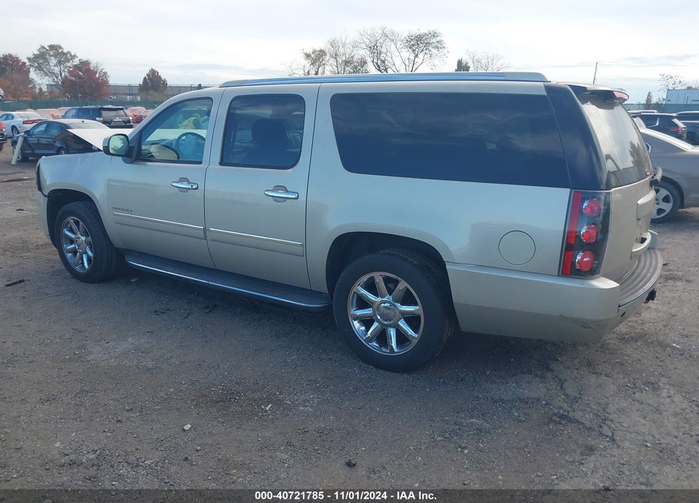 2013 GMC YUKON XL 1500 DENALI VIN: 1GKS2MEF6DR141023