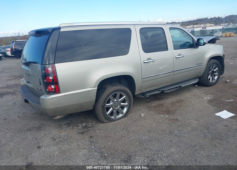 2013 GMC YUKON XL 1500 DENALI VIN: 1GKS2MEF6DR141023