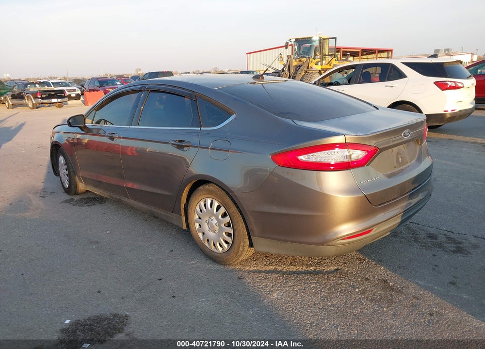 2014 FORD FUSION S VIN: 3FA6P0G7XER123732