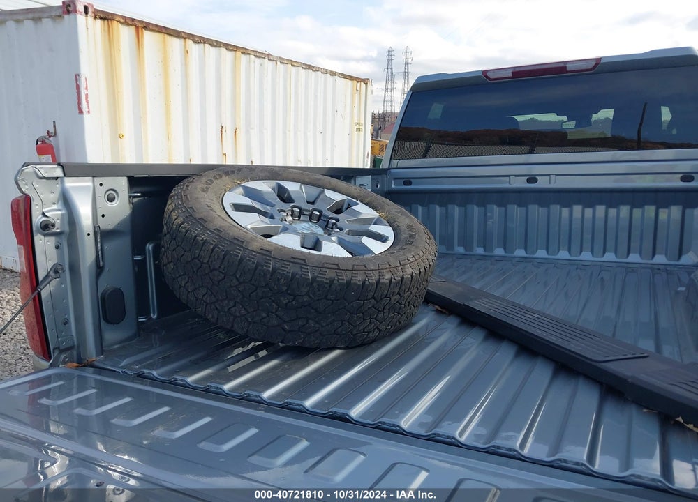2024 CHEVROLET SILVERADO 2500HD 4WD STANDARD BED CUSTOM VIN: 2GC4YME7XR1121773