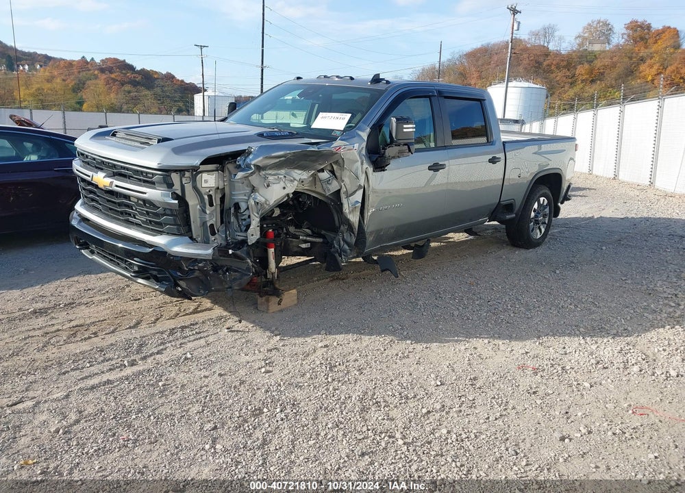 2024 CHEVROLET SILVERADO 2500HD 4WD STANDARD BED CUSTOM VIN: 2GC4YME7XR1121773