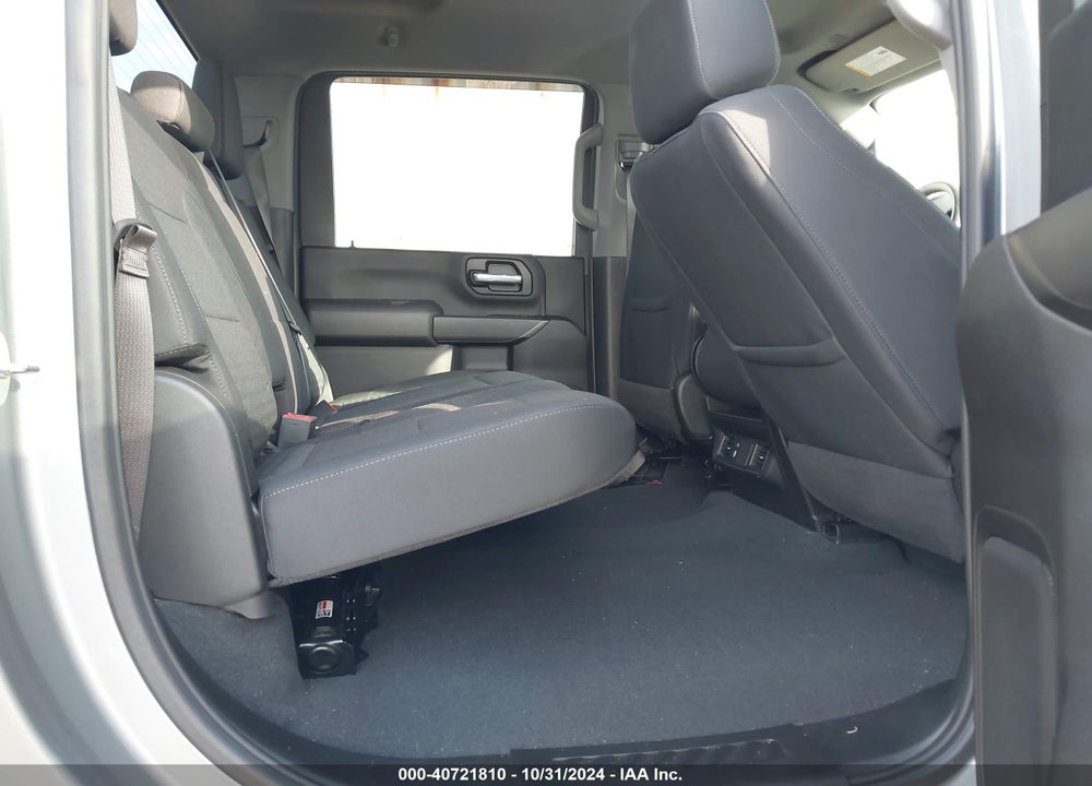 2024 CHEVROLET SILVERADO 2500HD 4WD STANDARD BED CUSTOM VIN: 2GC4YME7XR1121773