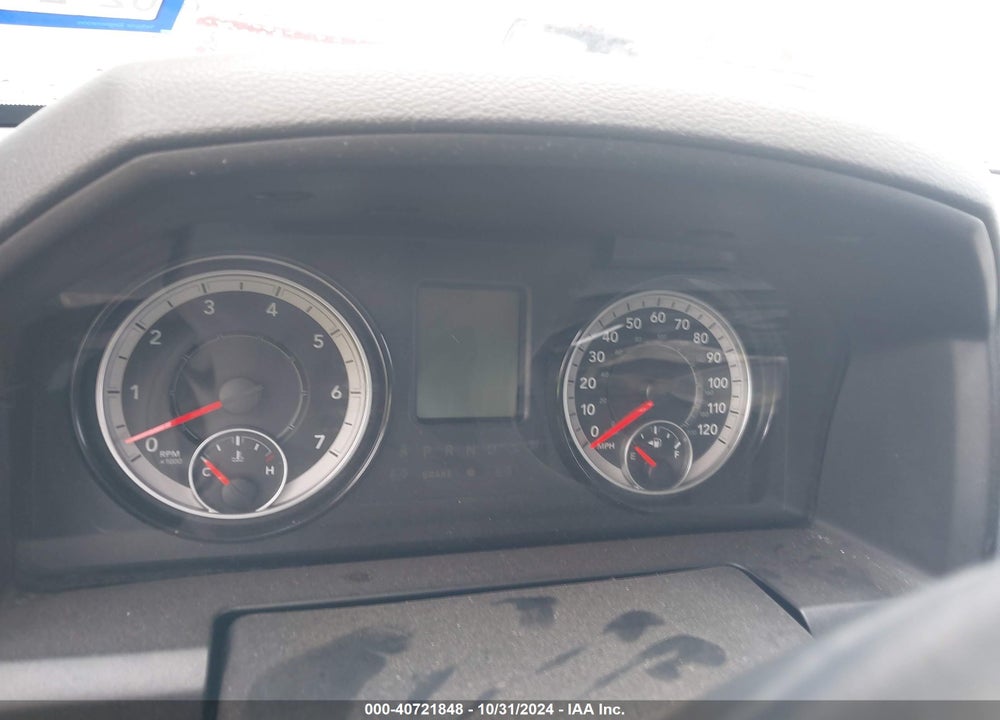 2019 RAM 1500 CLASSIC VIN: 3C6JR6DT8KG506165